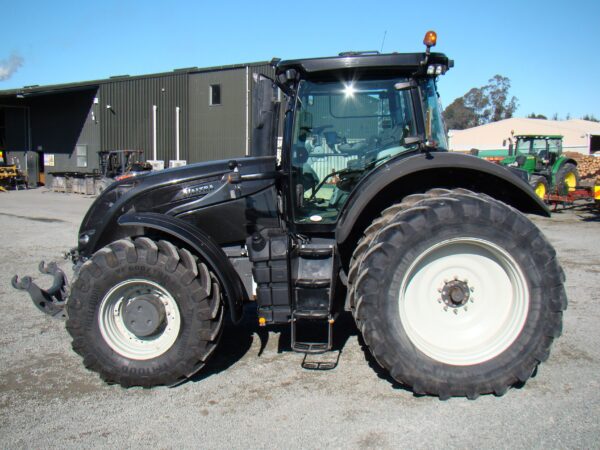 2019 Valtra S274 Tractor (2nd Generation)