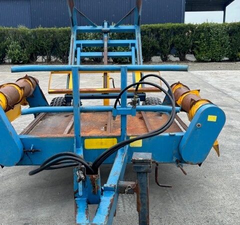 Scannell 2 Bale Feeder